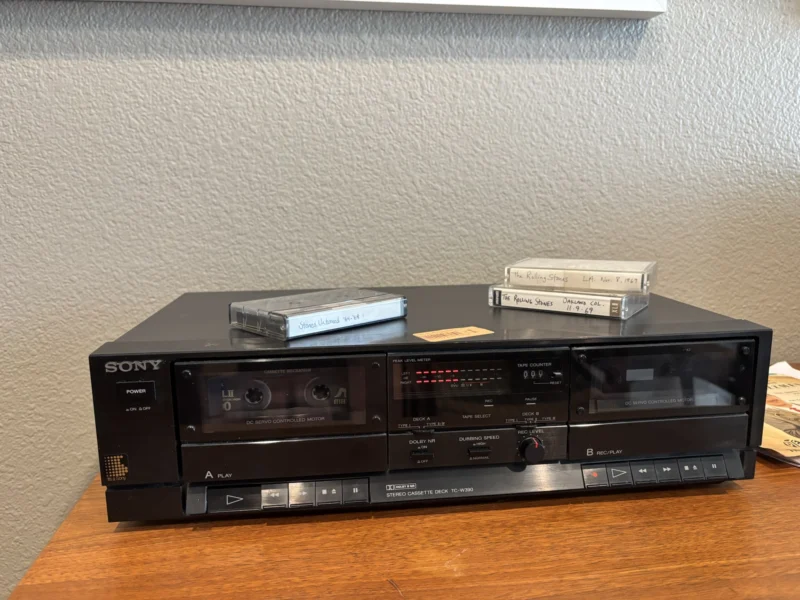 Sony dual cassette deck thrift store find, vintage stereo cassette player with double tape deck for analog music playback